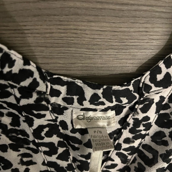 Cute blouse tank - Picture 2 of 3